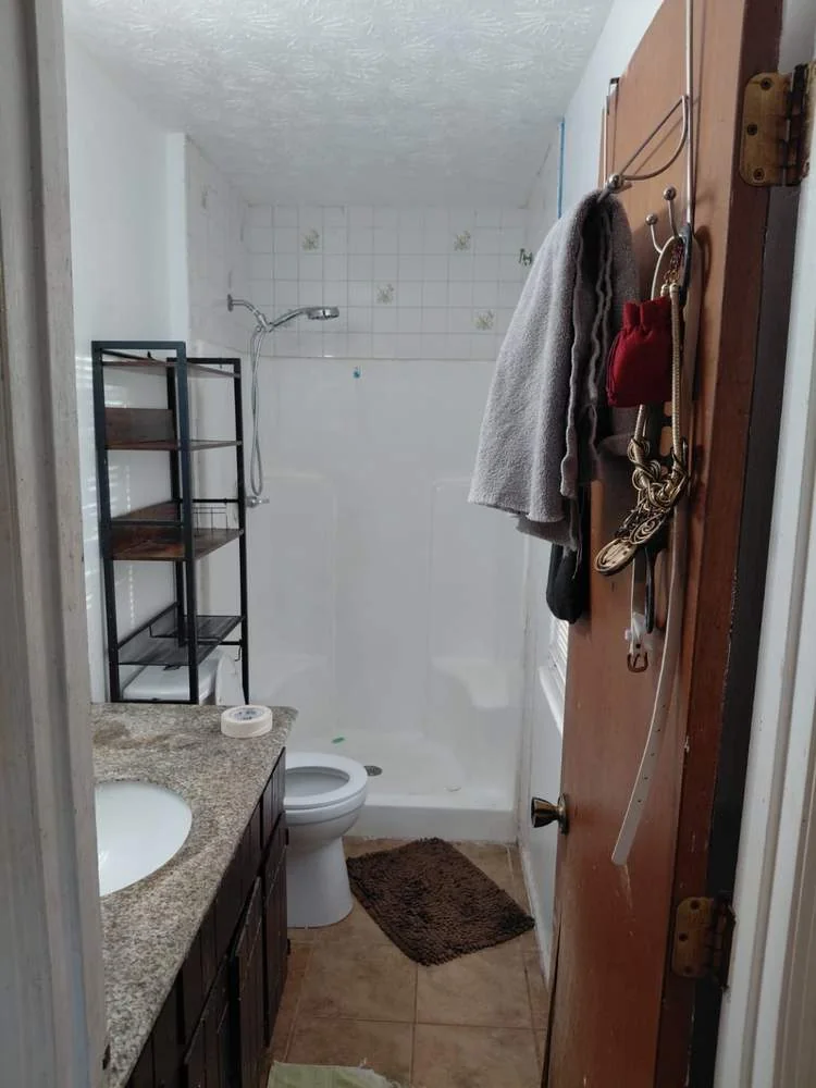 Bathroom Before Remodeling